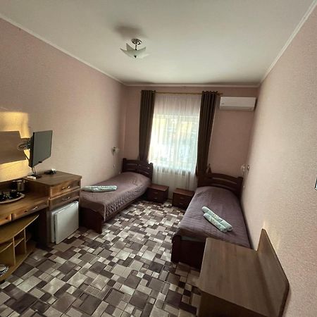 Отель "Natali" Mîkolaiiv Exterior foto