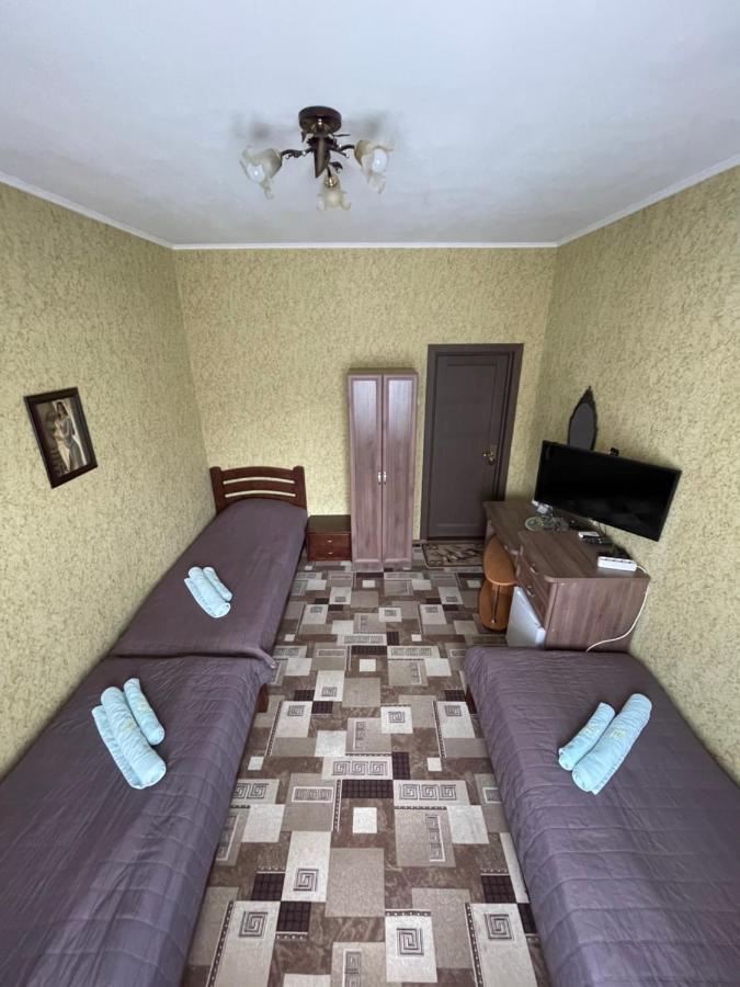 Отель "Natali" Mîkolaiiv Exterior foto
