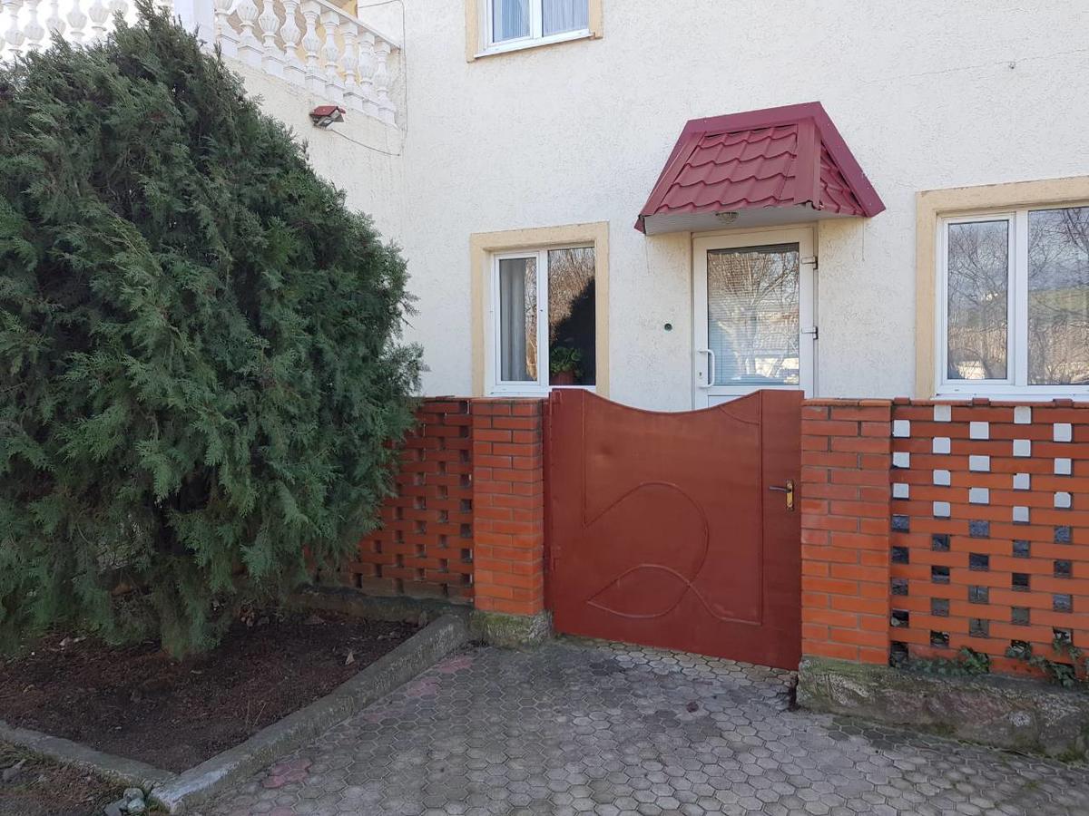 Отель "Natali" Mîkolaiiv Exterior foto